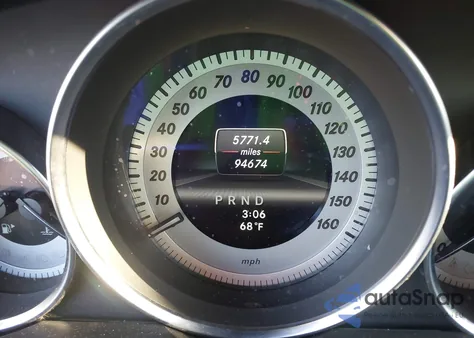 2013 Mercedes-Benz C 250 from USA, damaged, VIN WDDGF4HB4DA750002